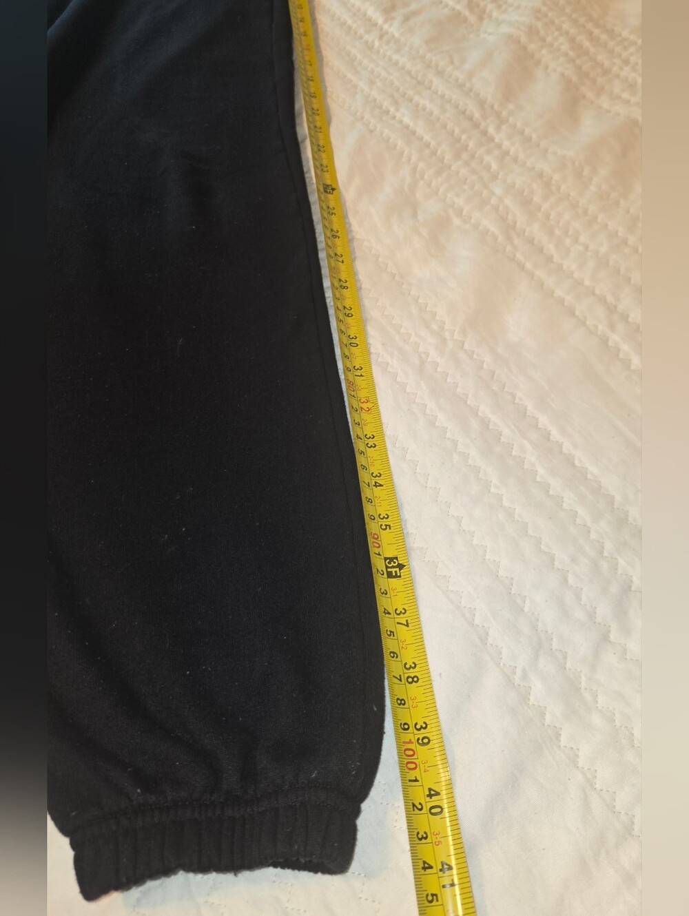 ALO Yoga Black Logo Jogger Sweatpants - Picture 10 of 10